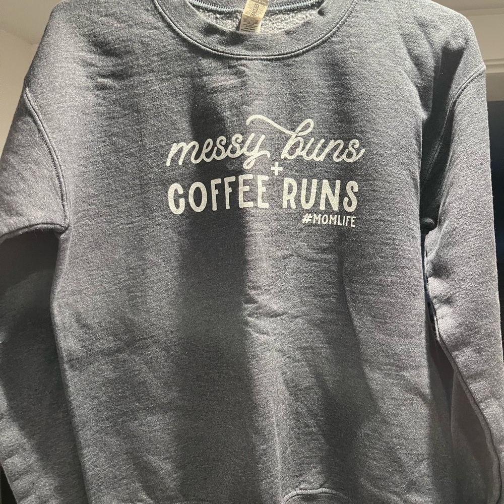 Gildan Gray Graphic Crewneck Sweater